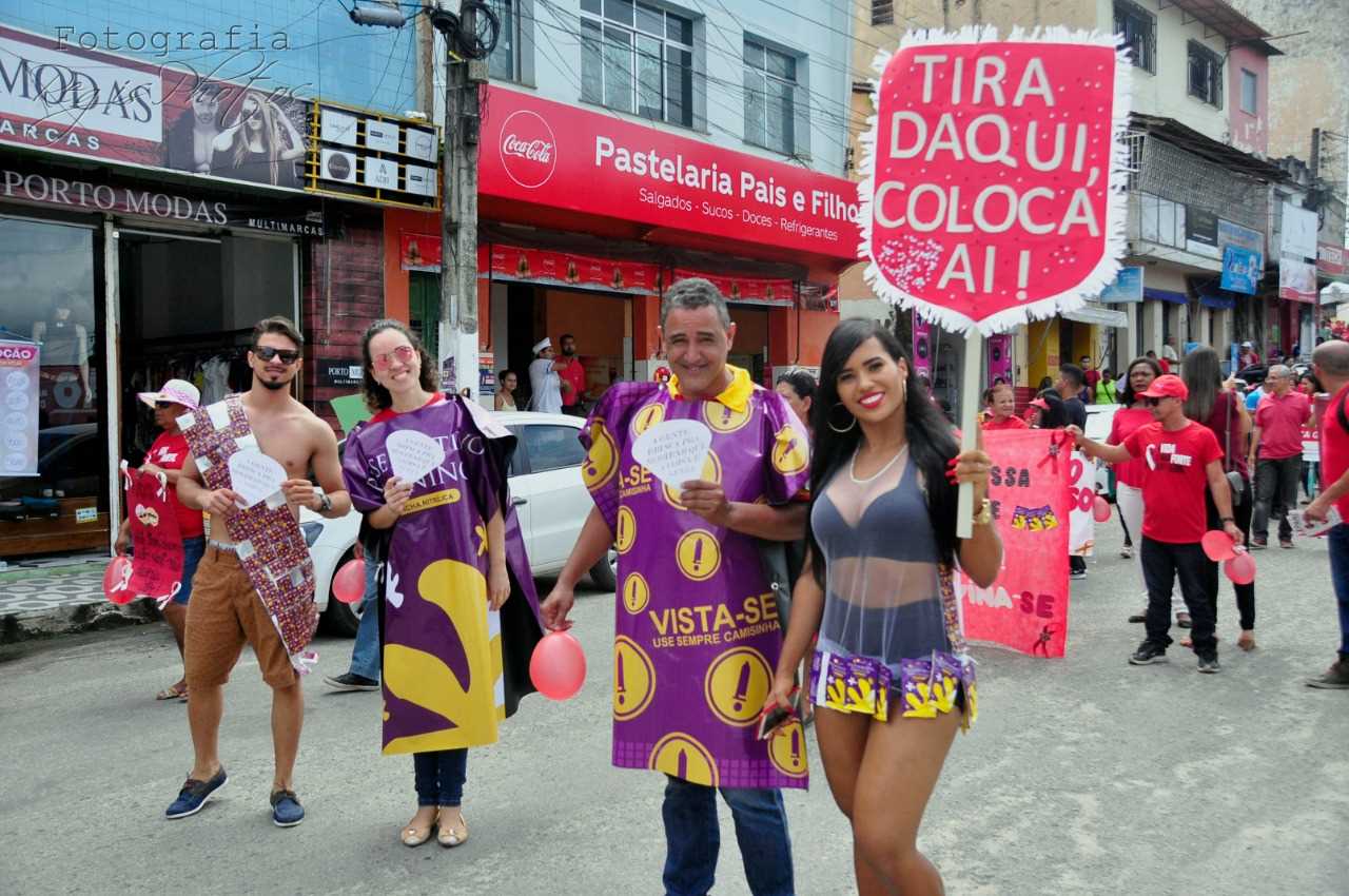 Caminhada do dezembro vermelho